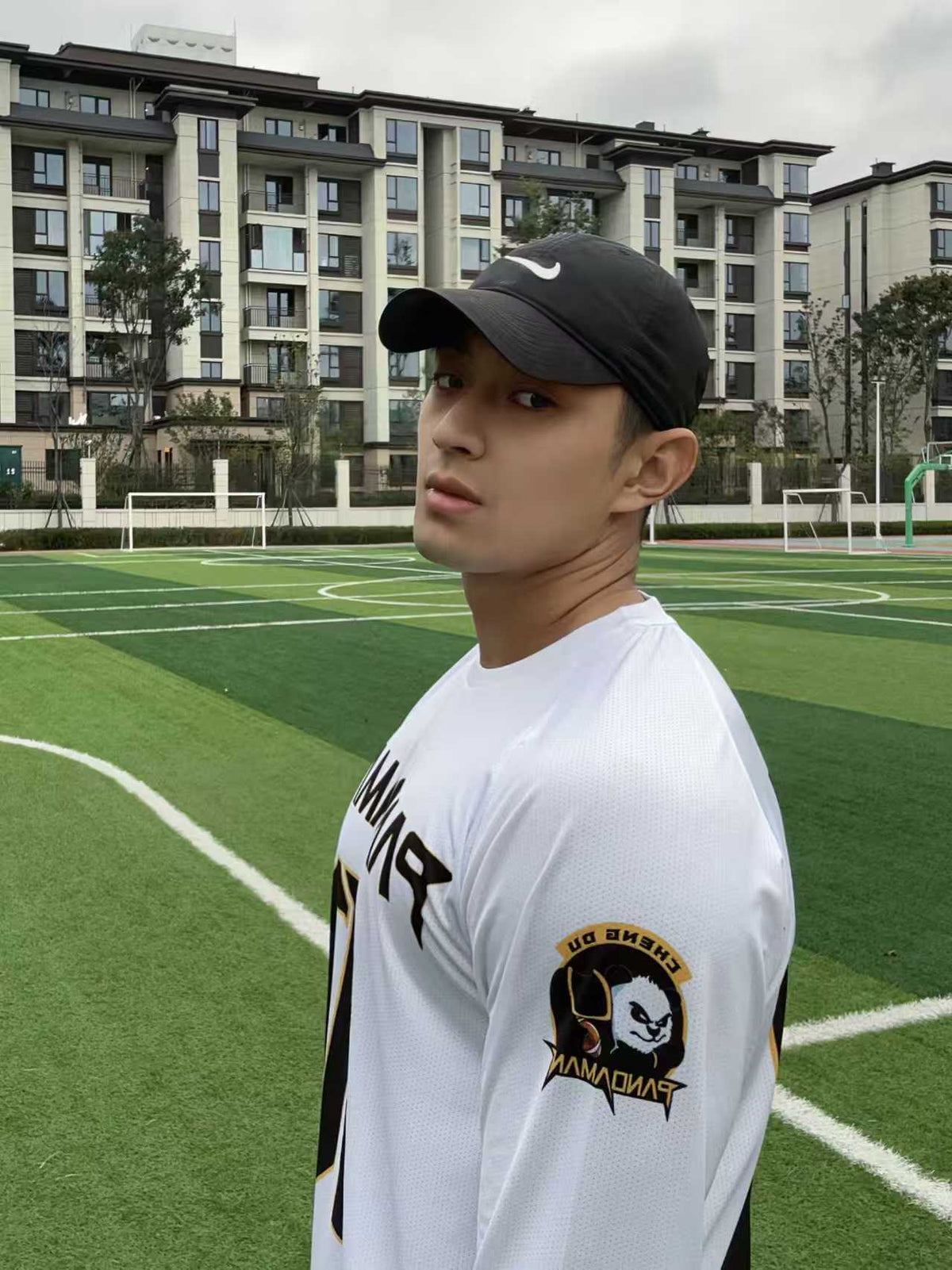 T607 custom long-sleeve flag football jersey example, side view